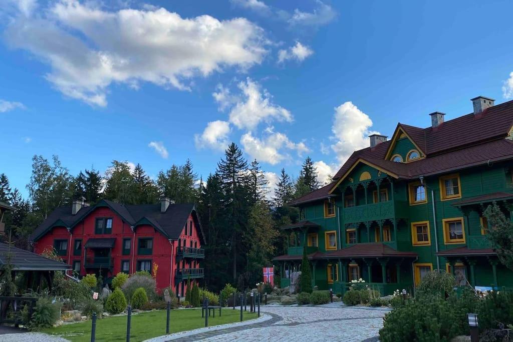 Dolina Wikingow-Apartament Suite Z Tarasem W Ogrodzie, Miejscem W Garazu I Dostepem Do Strefy Wellness Szklarska Poreba Luaran gambar