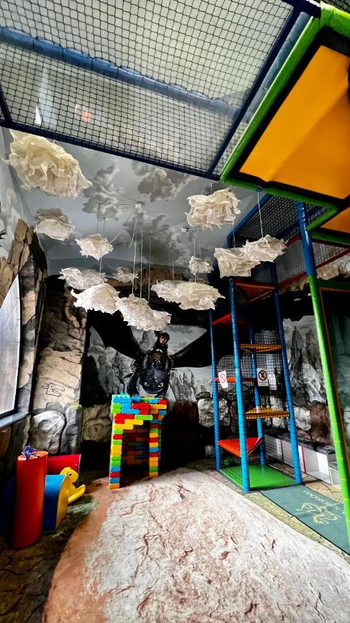 Dolina Wikingow-Apartament Suite Z Tarasem W Ogrodzie, Miejscem W Garazu I Dostepem Do Strefy Wellness Szklarska Poreba Luaran gambar