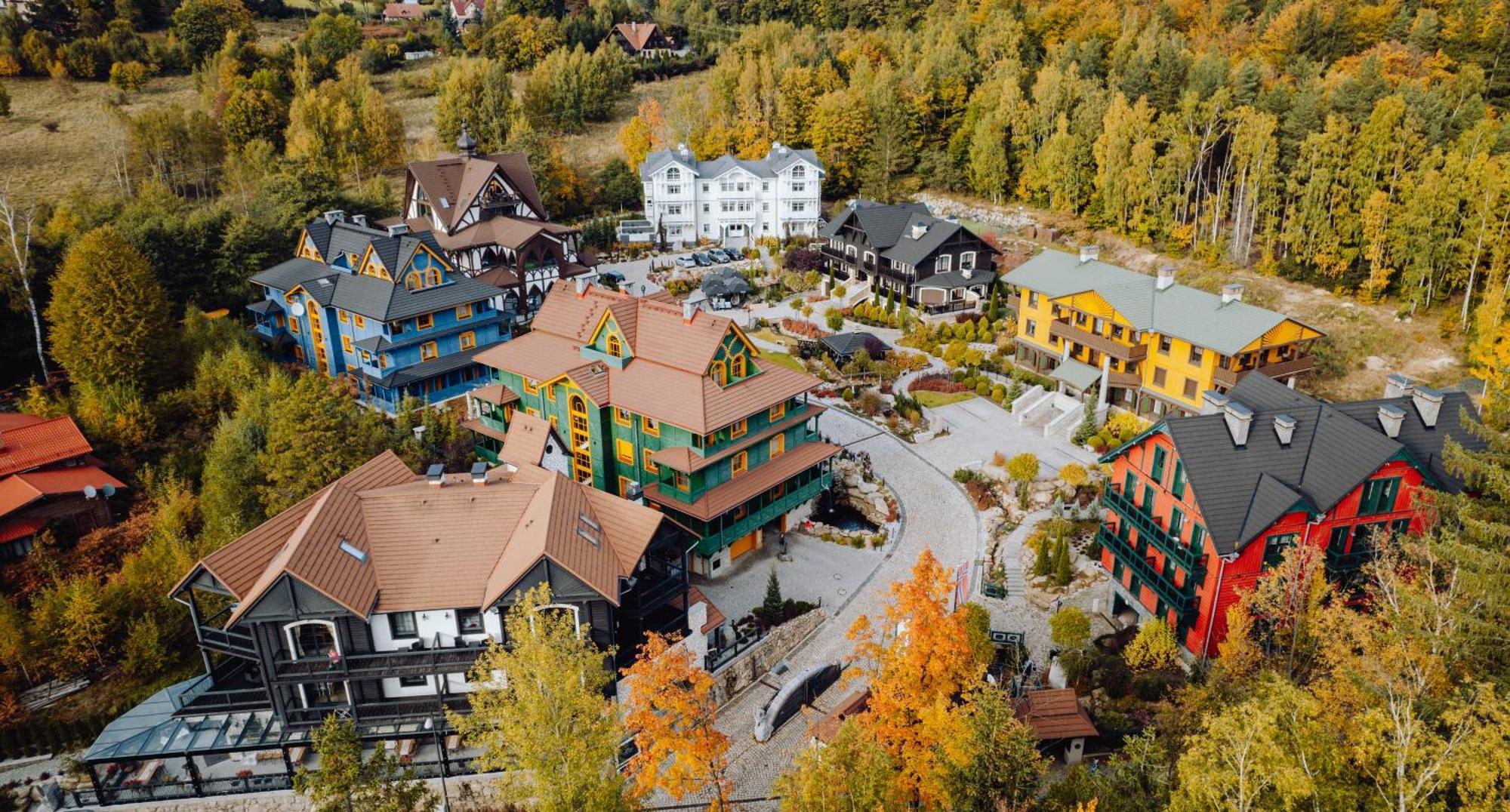 Dolina Wikingow-Apartament Suite Z Tarasem W Ogrodzie, Miejscem W Garazu I Dostepem Do Strefy Wellness Szklarska Poreba Luaran gambar