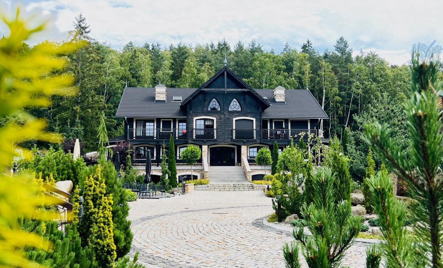 Dolina Wikingow-Apartament Suite Z Tarasem W Ogrodzie, Miejscem W Garazu I Dostepem Do Strefy Wellness Szklarska Poreba Luaran gambar