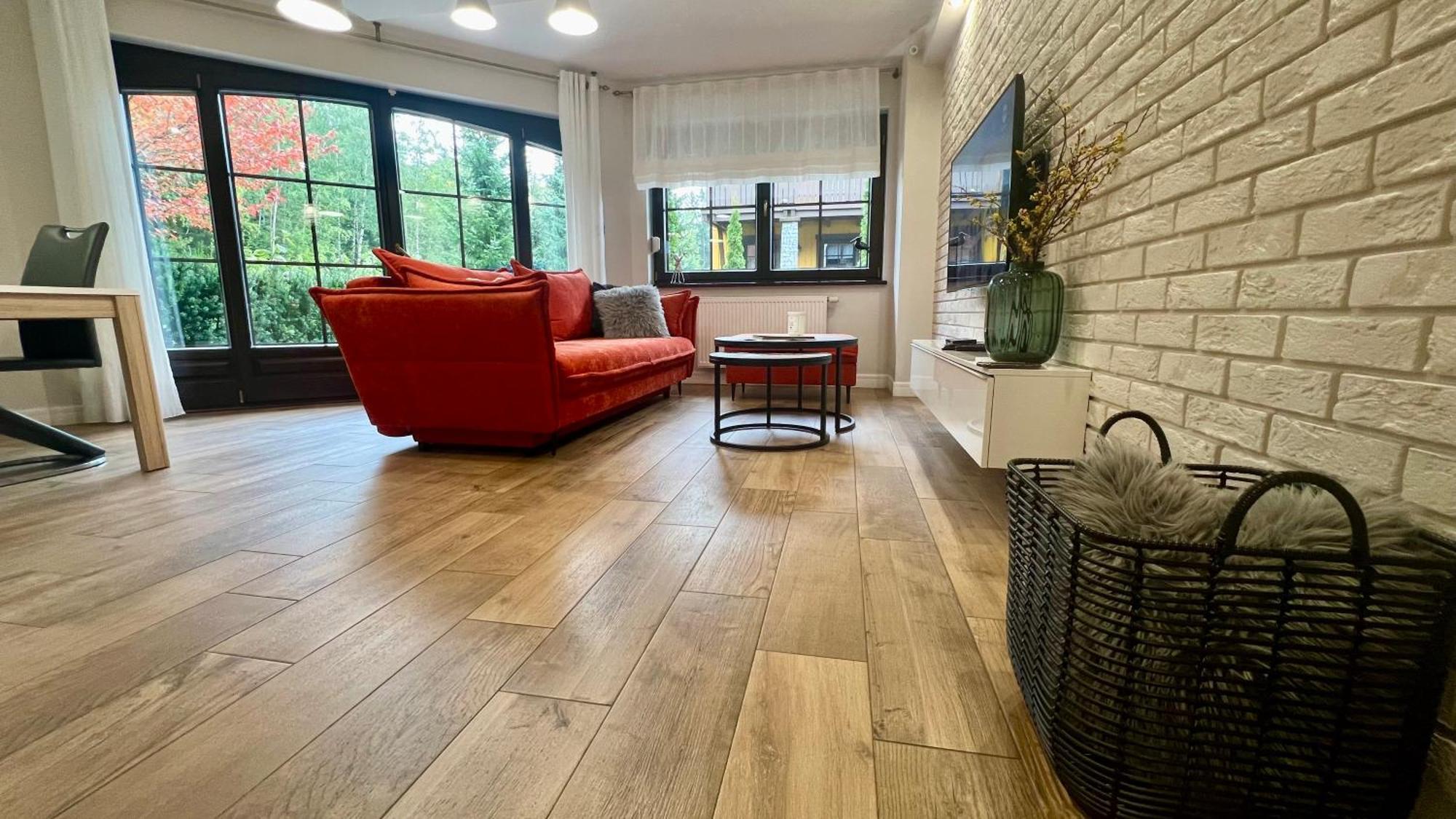 Dolina Wikingow-Apartament Suite Z Tarasem W Ogrodzie, Miejscem W Garazu I Dostepem Do Strefy Wellness Szklarska Poreba Luaran gambar