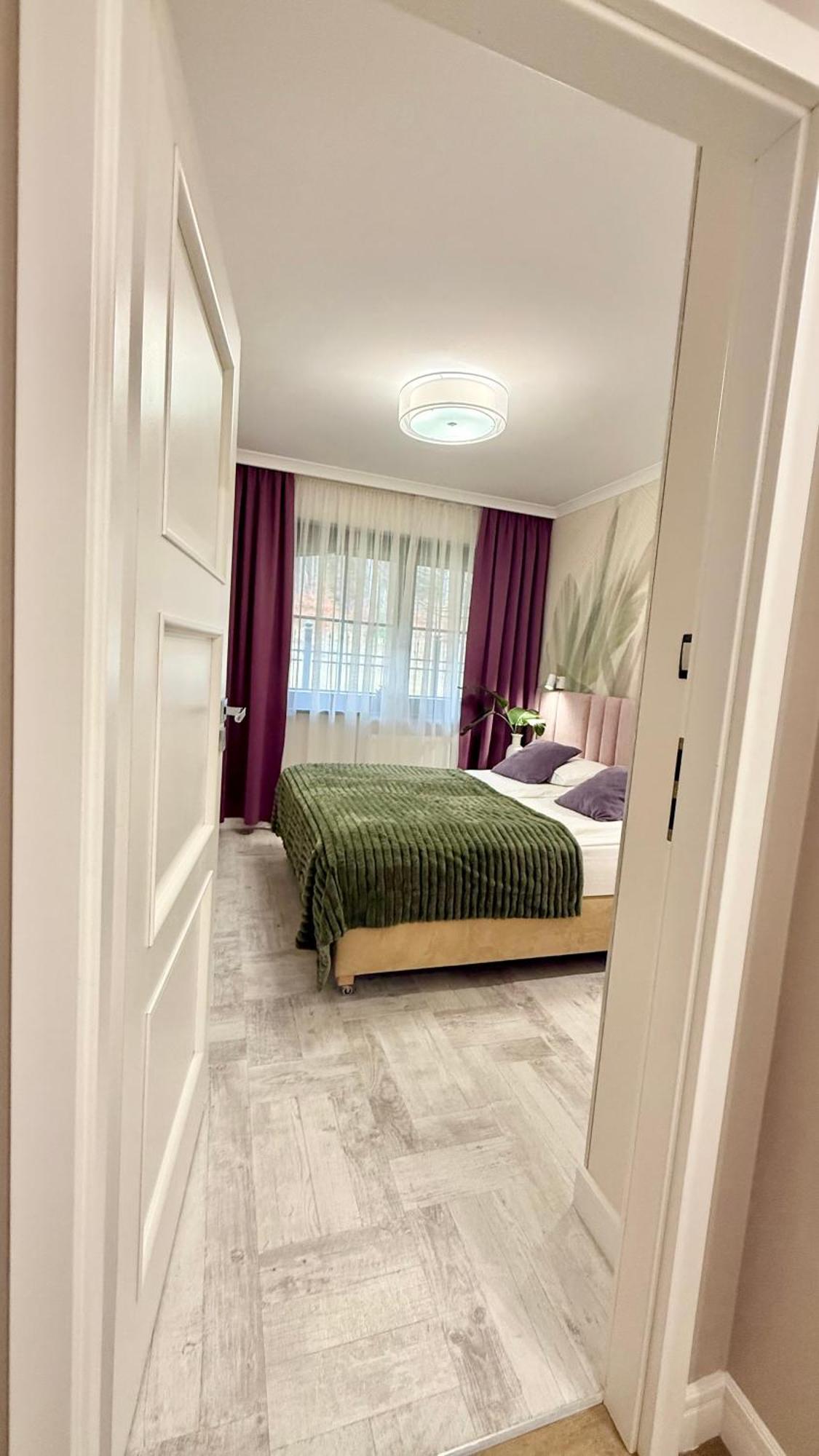 Dolina Wikingow-Apartament Suite Z Tarasem W Ogrodzie, Miejscem W Garazu I Dostepem Do Strefy Wellness Szklarska Poreba Luaran gambar